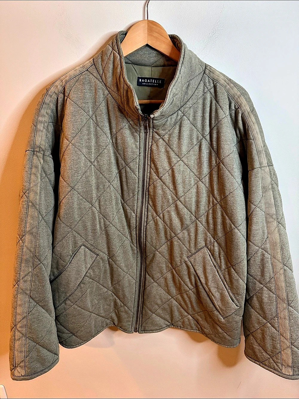 5/$25!! Bagatelle Quilted Bomber Jacket in Green